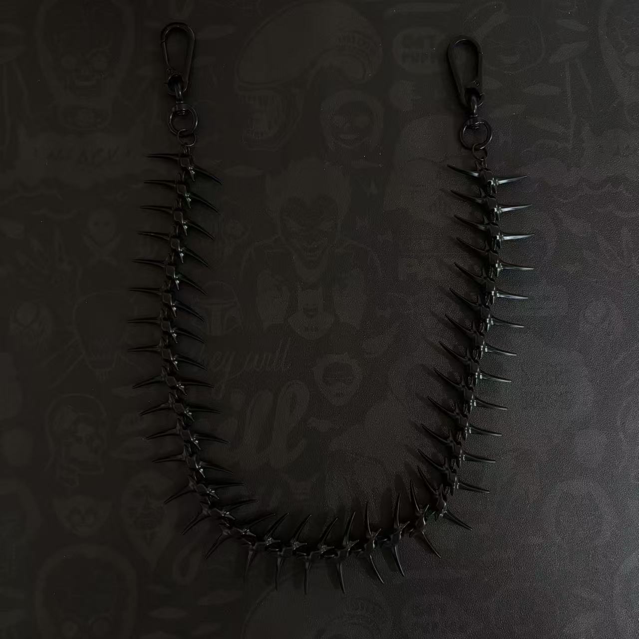 Phone Accessories Design - Matowy czarny metalowy łańcuch do spodni
