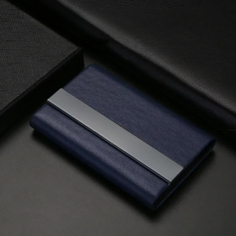 Etui na karty biznesowe z meta – Phone Accessories Company recenzja i cena